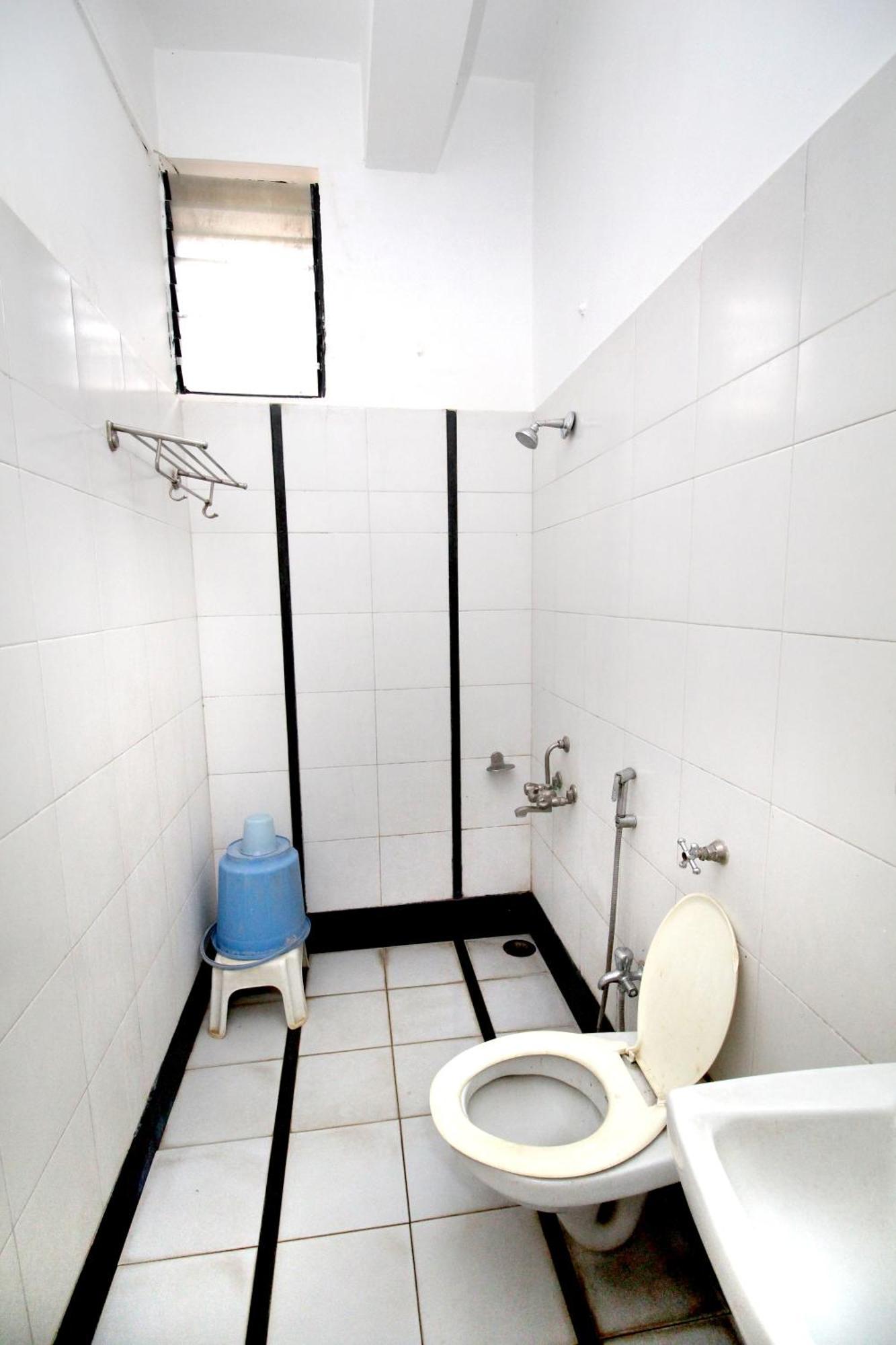 Hotel Gomatgiri Аурангабад Екстериор снимка